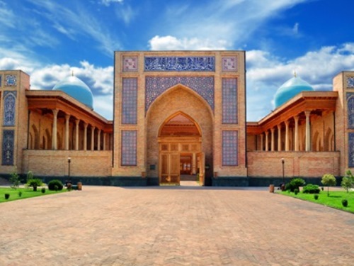 Moderen Madrasah, China Uzbekistan Travel